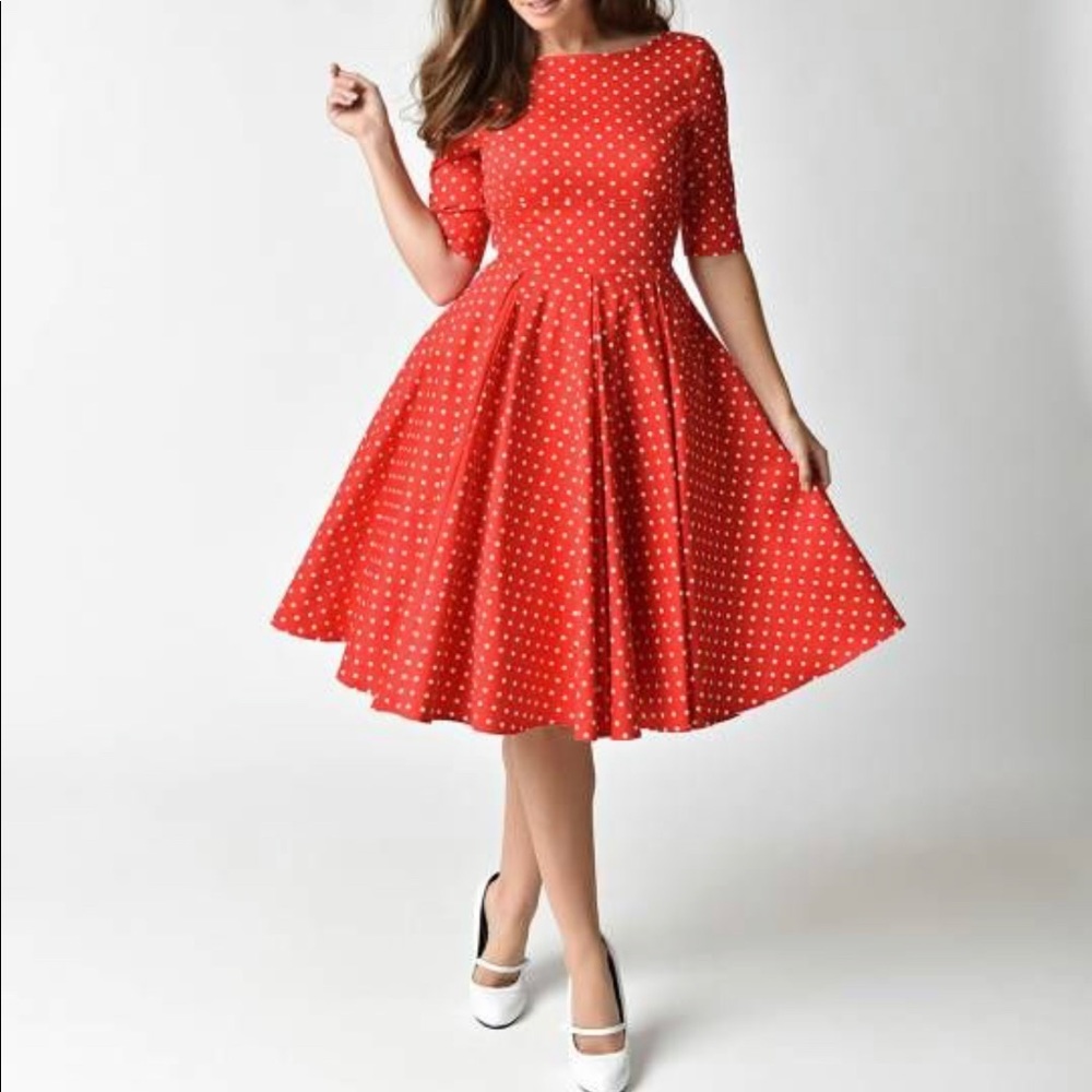 The Pretty Dress Co Hepburn Size 8